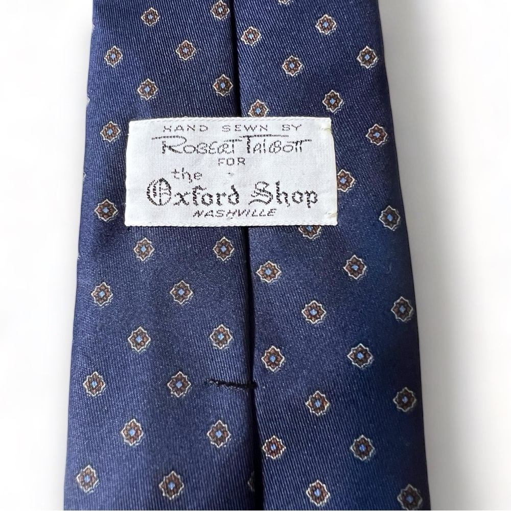 Hand Sewn Silk Tie by Robert Talbott for Oxford Shop Nashville London Print 3”